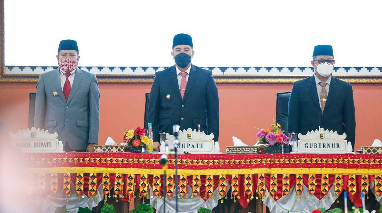 Paripurna Pelantikan Ketua DPRD 2019-2024 dihadiri Bupati Pesawaran