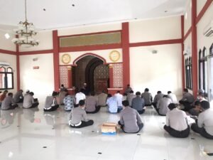Polres Sintang Gelar Pembinaan Rohani dan Mental