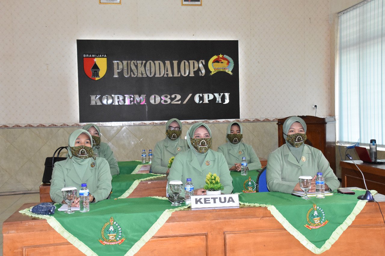 Persit KCK dan YKPI Memberikan Edukasi Tentang Kanker