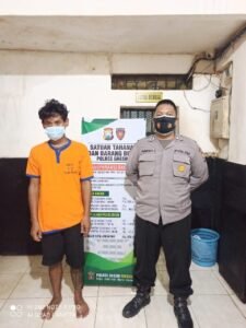 Dua Pemuda Tetangga Gagal Edarkan Sabu, Keburu Ditangkap Polres Gresik