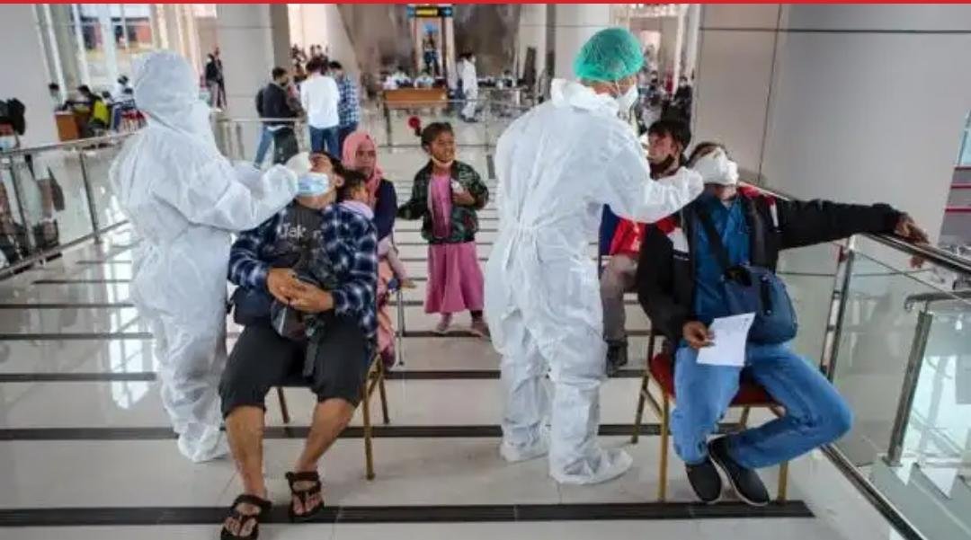 Ini Hasil Rapid Antigen Warga NTT yang Berkerumun saat Kunjungan Jokowi