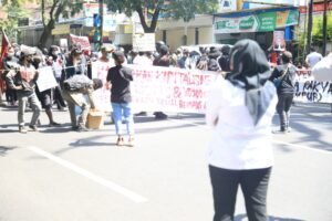 Demo Mahasiswa di Malang Kota Dibubarkan, Begini Kronologinya