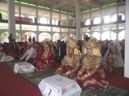 Foto waktu pernikahan 