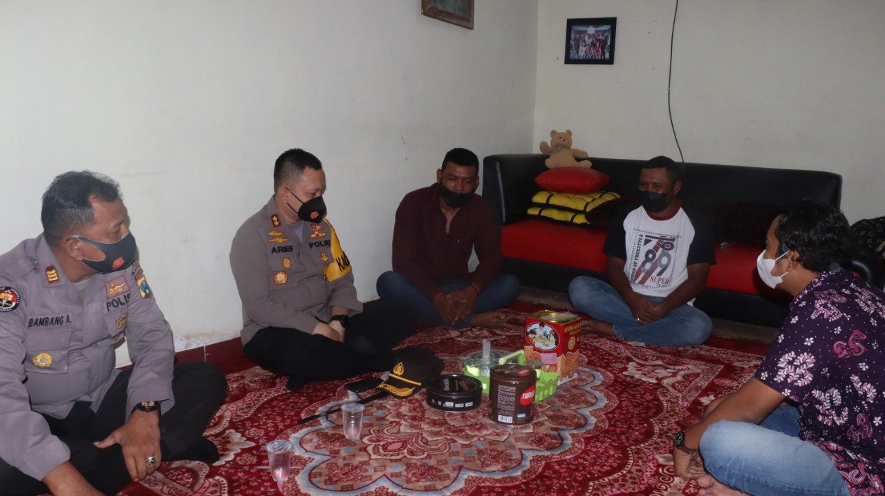 Kapolres Gresik Menggelar Silaturahmi dengan Warga Papua