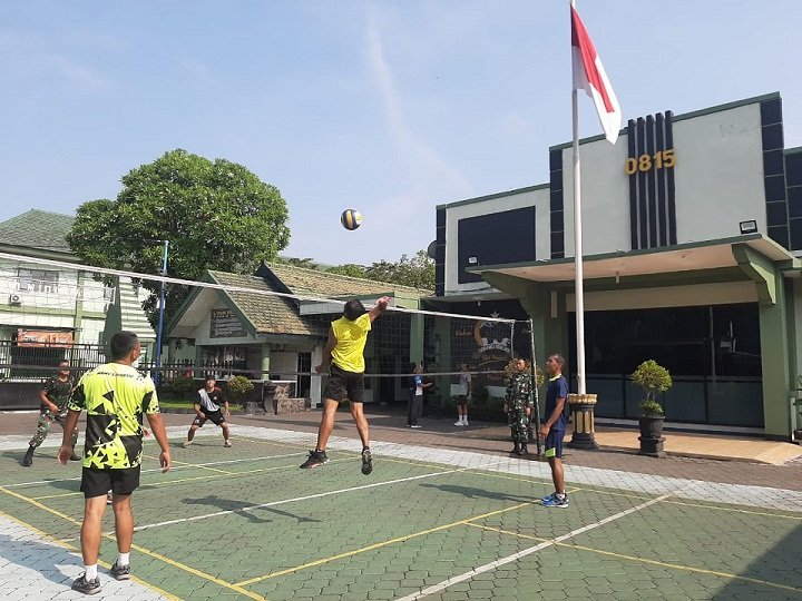 Jaga Imunitas Prajurit, Kodim 0815/Mojokerto Rutin Olahraga Voli