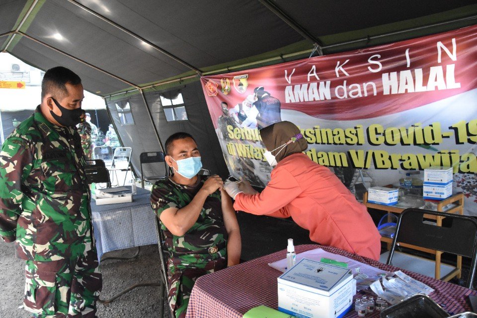 104 Prajurit Korem 082/CPYJ  Menerima Vaksin Covid-19 Dosis Ke-2