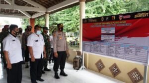 Kapolresta Mojokerto Tinjau PPKM Mikro Kupang