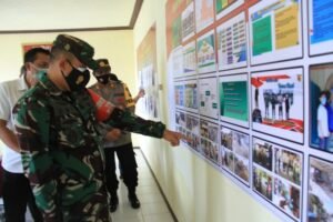 Dandim 0815/Mojokerto Tinjau PPKM Mikro di Desa Jatijejer dan Desa Kesiman