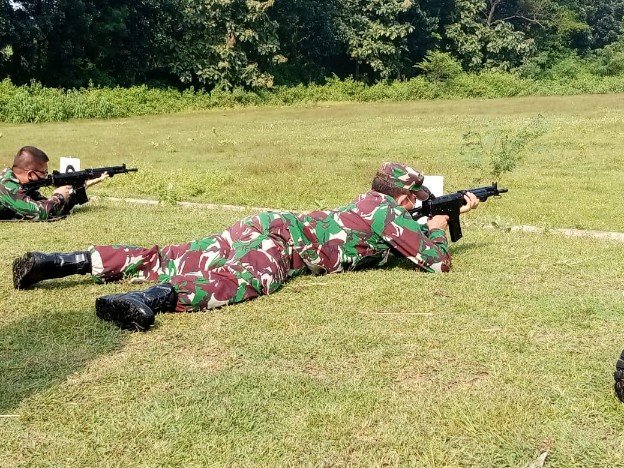 Asah Kemampuan Prajurit di saat Pandemi, Korem 082/CPYJ Permahir Latihan Menembak