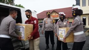 Peduli Bencana NTT, Polresta Mojokerto Kirim Bantuan ini