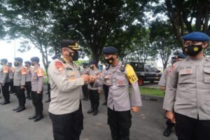 75 Personel Satbrimob Polda Jatim BKO ke Polda NTT Bantu Korban Bencana Alam