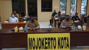 Kapolresta Mojokerto: Kapolri Launching Polri TV Radio