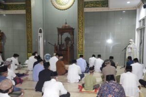Bupati dan Wakil Bupati Mojokerto Sampaikan Hal ini saat Tarawih Pertama