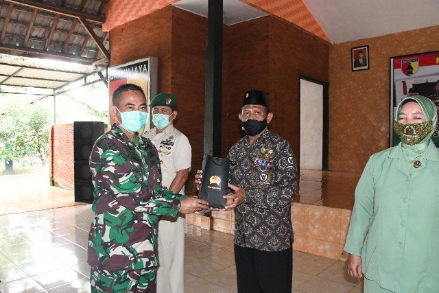 Korem 082/CPYJ Gelar Komunikasi Sosial Bersama Keluarga Besar TNI