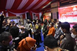 Danrem 082/CPYJ Dampingi Pangdam V/Brw dan Kapolda Jatim dalam Acara Launching SIM Nasional