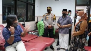Kapolresta Mojokerto Donor Darah Bersama Walikota
