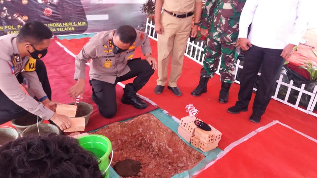 Kapolda Sumsel Letakkan Batu Pertama Pembangunan Polsubsektor di Muara Belida