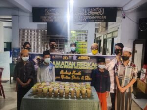 Satlantas Polresta Mojokerto Berbagi Takjil dan Sosialisasikan Ops Keselamatan di Panti Asuhan