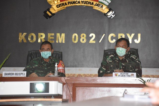 Tim Wasrik Itjen TNI Gelar Audit Kinerja Korem 082/CPYJ