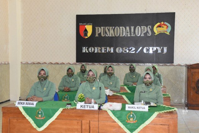 Hari Kartini, Persit KCK Koorcabrem 082 PD V Brawijaya dan BKKBN Cegah Stunting