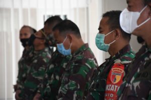 Doakan Korban KRI Nanggala 402, Danrem 082/CPYJ Pimpin Sholat Ghaib