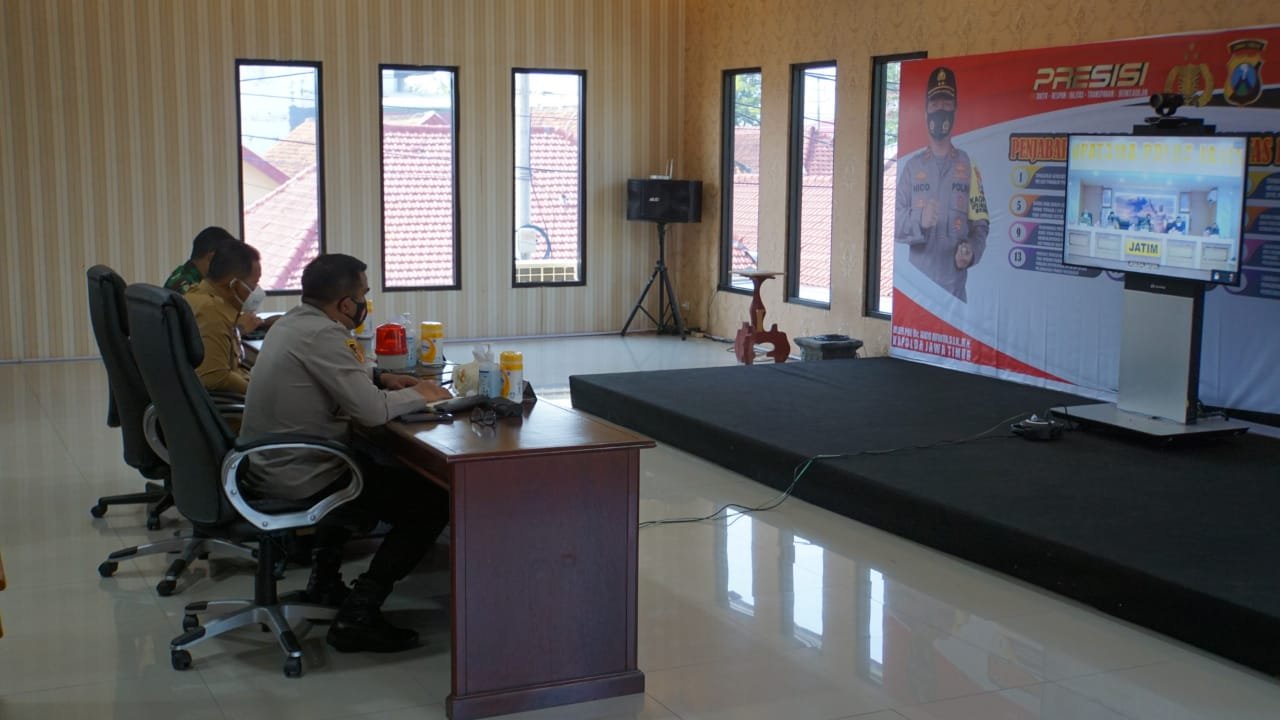 Kapolresta Mojokerto: Vidcon Bahas Penanganan PMI Bersama Forkopimda