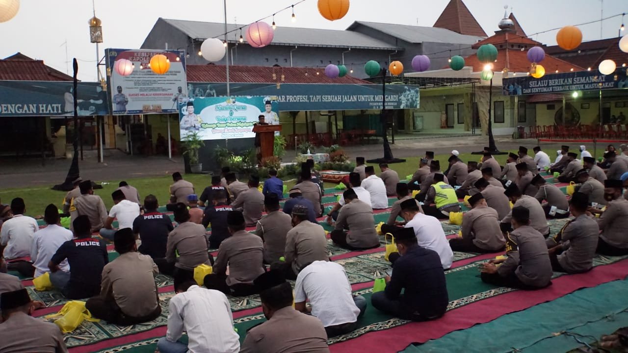 Inilah Gambaran Nuzulul Qur’an di Mapolresta Mojokerto