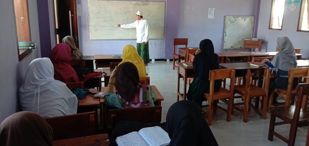 Kegiatan Pondok Romadhon di MA KHOMSANI NUR