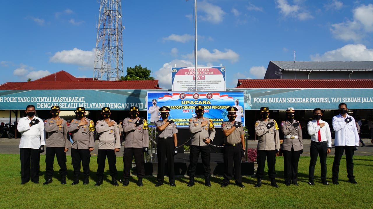 Kapolresta Mojokerto Pimpin pelaksanaan Korp Raport Kenaikan Pangkat Pengabdian