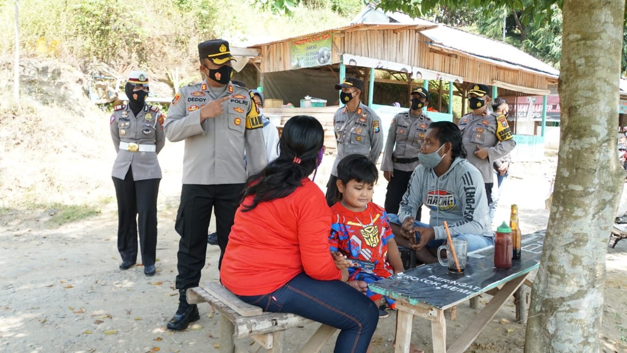 Kapolresta Mojokerto Patroli Prokes di Wisata Waduk Tanjungan