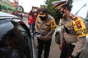 Beragam Tingkah Konyol Pemudik Saat Terjaring Penyekatan Arus Balik di Mojokerto