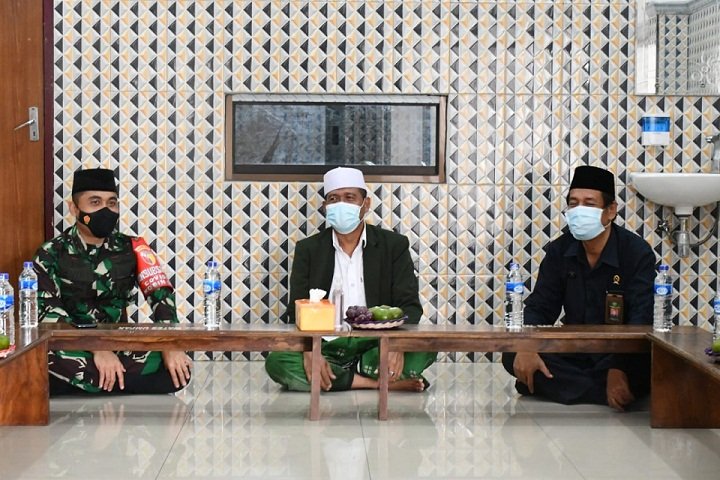 Dandim 0815/Mojokerto Bersama Ketua PN Silaturahmi Dengan Ulama