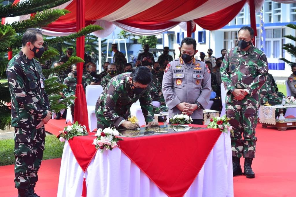 Panglima dan Kapolri Kunjungi Lembaga Pendidikan TNI dan Polri