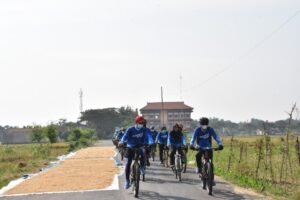 Jaga Kebugaran, Danrem 082/CPYJ Gowes Bareng Anggota