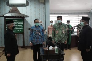 Pj Sekdakab Mojokerto Lantik Pengawas Penyelenggaraan Urusan Pemerintahan Daerah