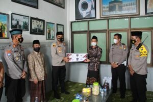 Silaturahmi, Kapolres Ucapkan Terimakasih Kepada Ketua FKUB Kota Mojokerto