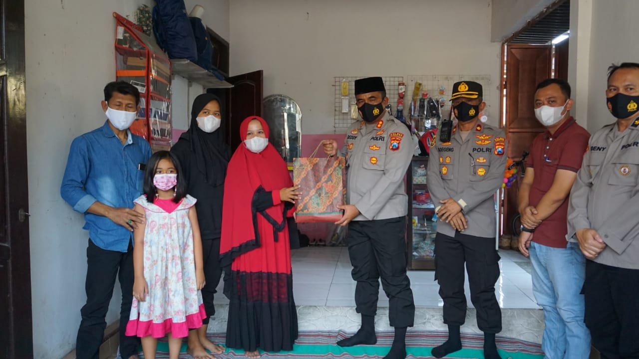 Kapolresta Mojokerto Sambangi Keluarga Anggota Polri Yang Sudah Meninggal Dunia