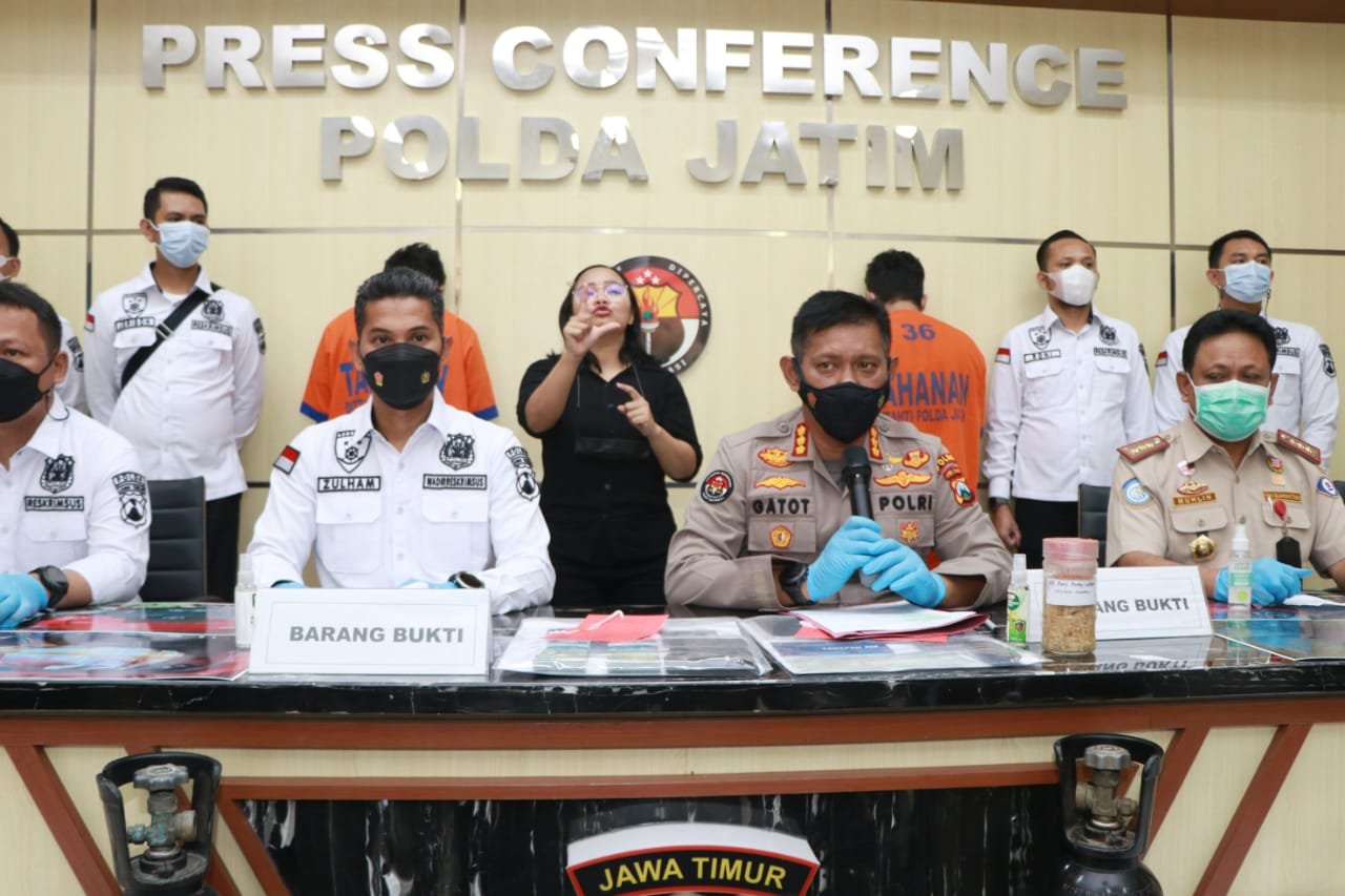 Polda Jatim Gagalkan Penyelundupan Ribuan Benih Lobster