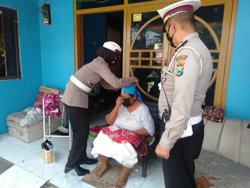 Polbindes Polresta Mojokerto Sosialisasikan Sejuta Vaksin