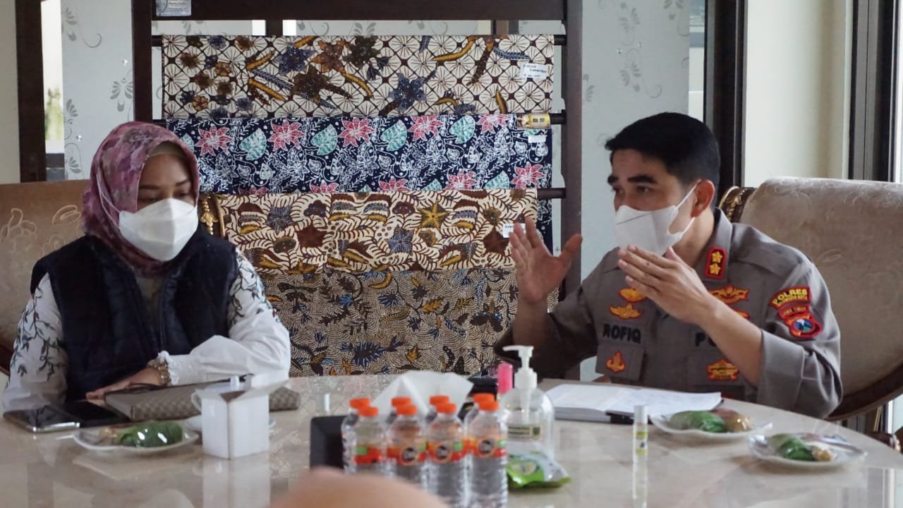 Kapolresta Mojokerto Gelar Rapat dengan Walikota dan Satgas Covid-19