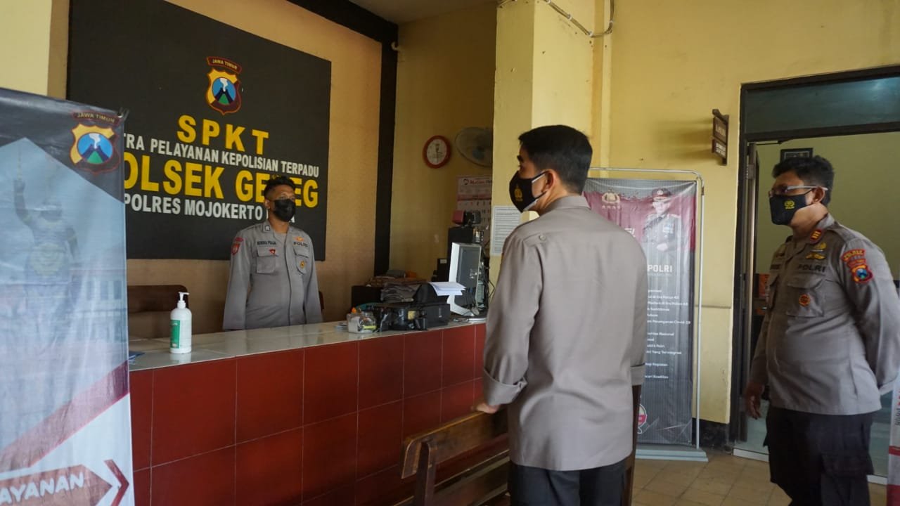 Kapolresta Mojokerto Berikan Arahan Kepada Anggota Polsek Gedeg