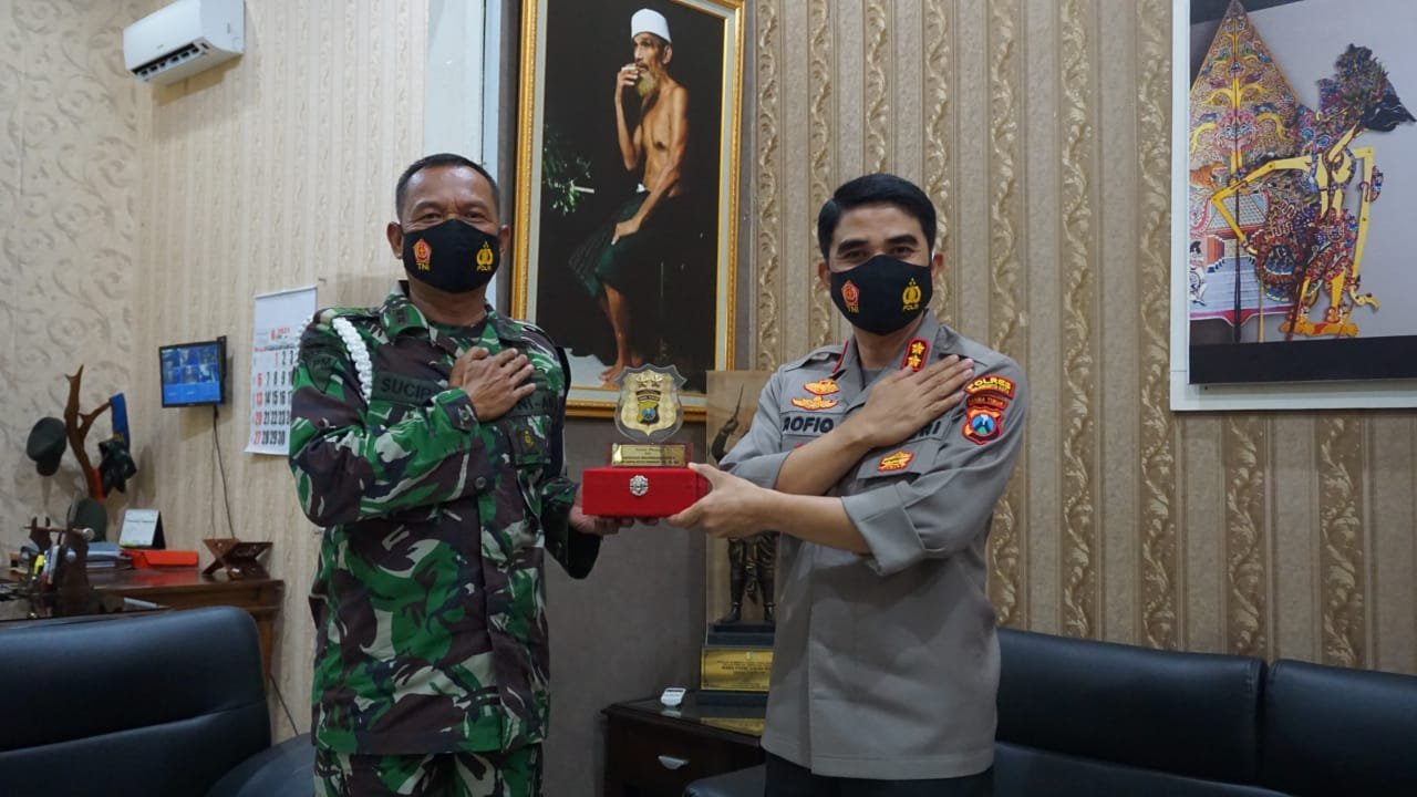 Kapolresta Mojokerto Kunjungan Kerja ke Dandenpom V/2