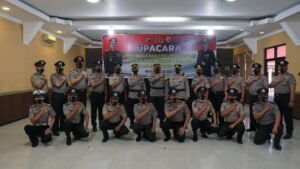 Di HUT Bhayangkara ke 75 Tahun, Polresta Mojokerto Gelar Upacara Kenaikan Pangkat