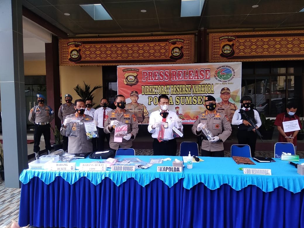 Polda Sumsel Ungkap Tersangka Kasus Home Industri Ekstasi