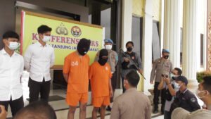 Polres Tanjab Barat Press Rilis Narkoba Tentang Dua Pemuda Asal Riau Bawa sabu