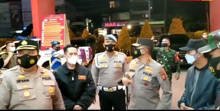 Satgas PPKM Mikro Polda Sumsel Beraksi di Lapangan