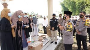 Penghormatan Terakhir Kapolresta Mojokerto untuk Kapolsek Magersari KOMPOL Syamsul Muarif
