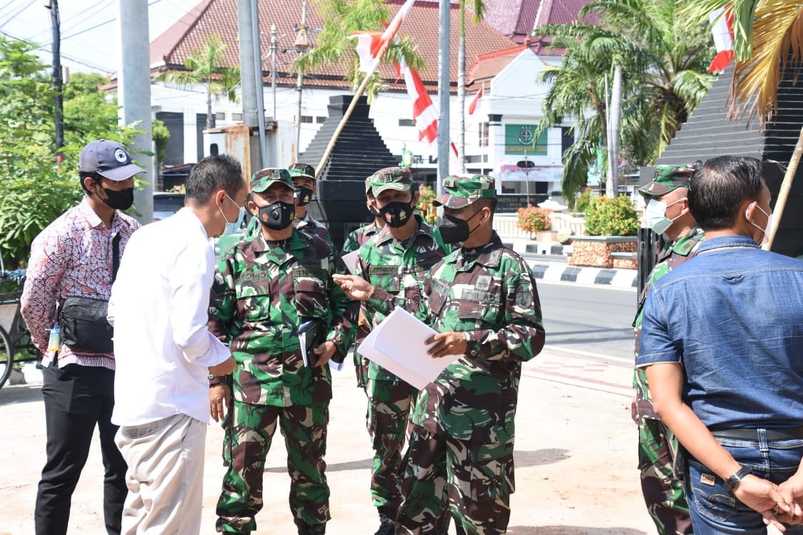 Tim Pengkaji Korem 082/CPYJ Tinjau Rehab Bangunan 10 Koramil di Wilayah Tuban