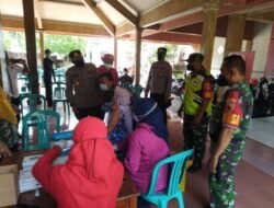 Koramil Trowulan Kerahkan Babinsa Dukung Layanan Vaksinasi Tersebar