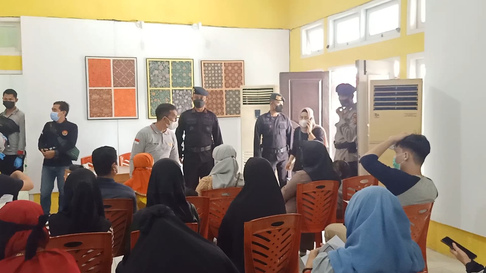 Humas Polda Jambi Buka Gerai Vaksinasi untuk Pelaku Seni dan Entrepreneurship